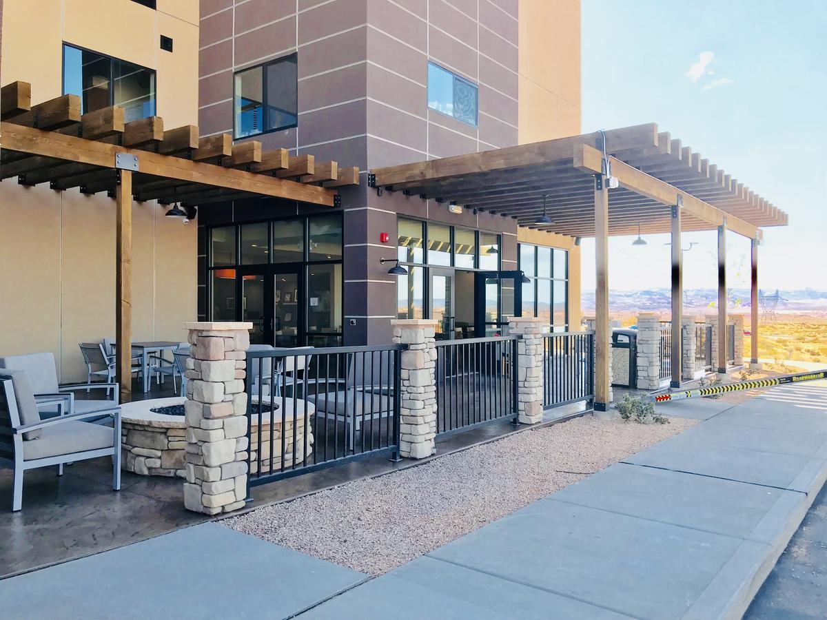 Country Inn & Suites By Radisson, Page, Az Exterior photo